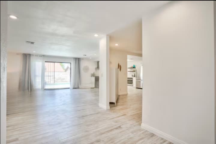 Building Photo - 1966 Rockledge Dr