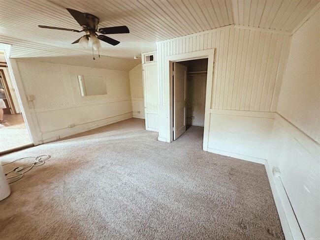 Building Photo - 22767 US-67