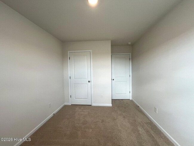 Building Photo - 201 Maddox Dr
