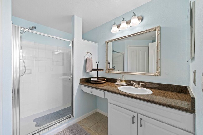 Building Photo - *** LOCATION, LOCATION, LOCATION! *** ANNUAL TURNKEY FURNISHED Rental Available NOW in Positano P...