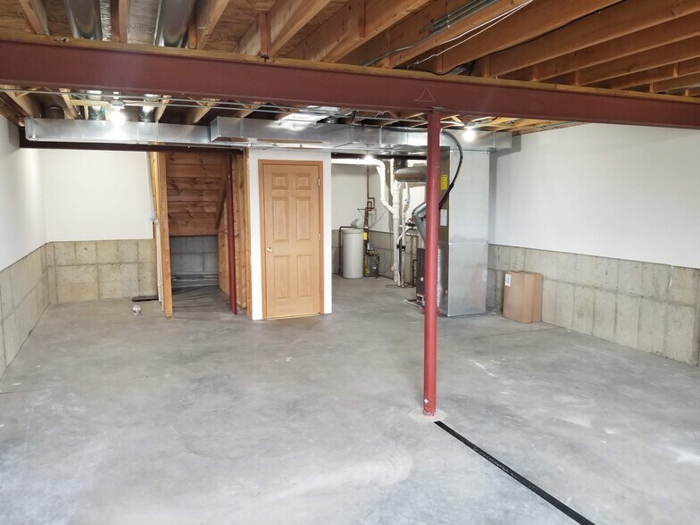 Building Photo - 5809 Fieldstone Trl