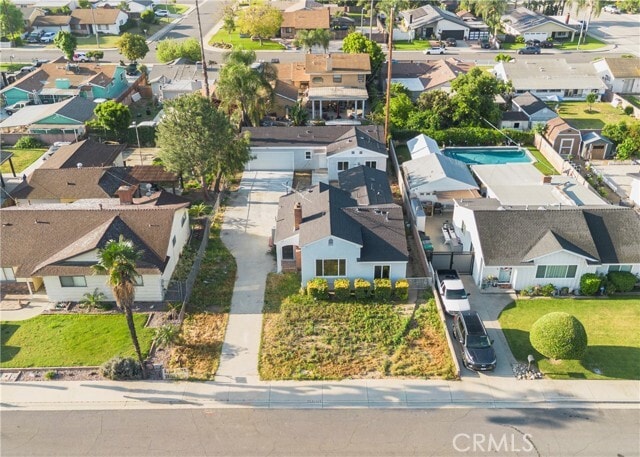 Building Photo - 4937 Taft St