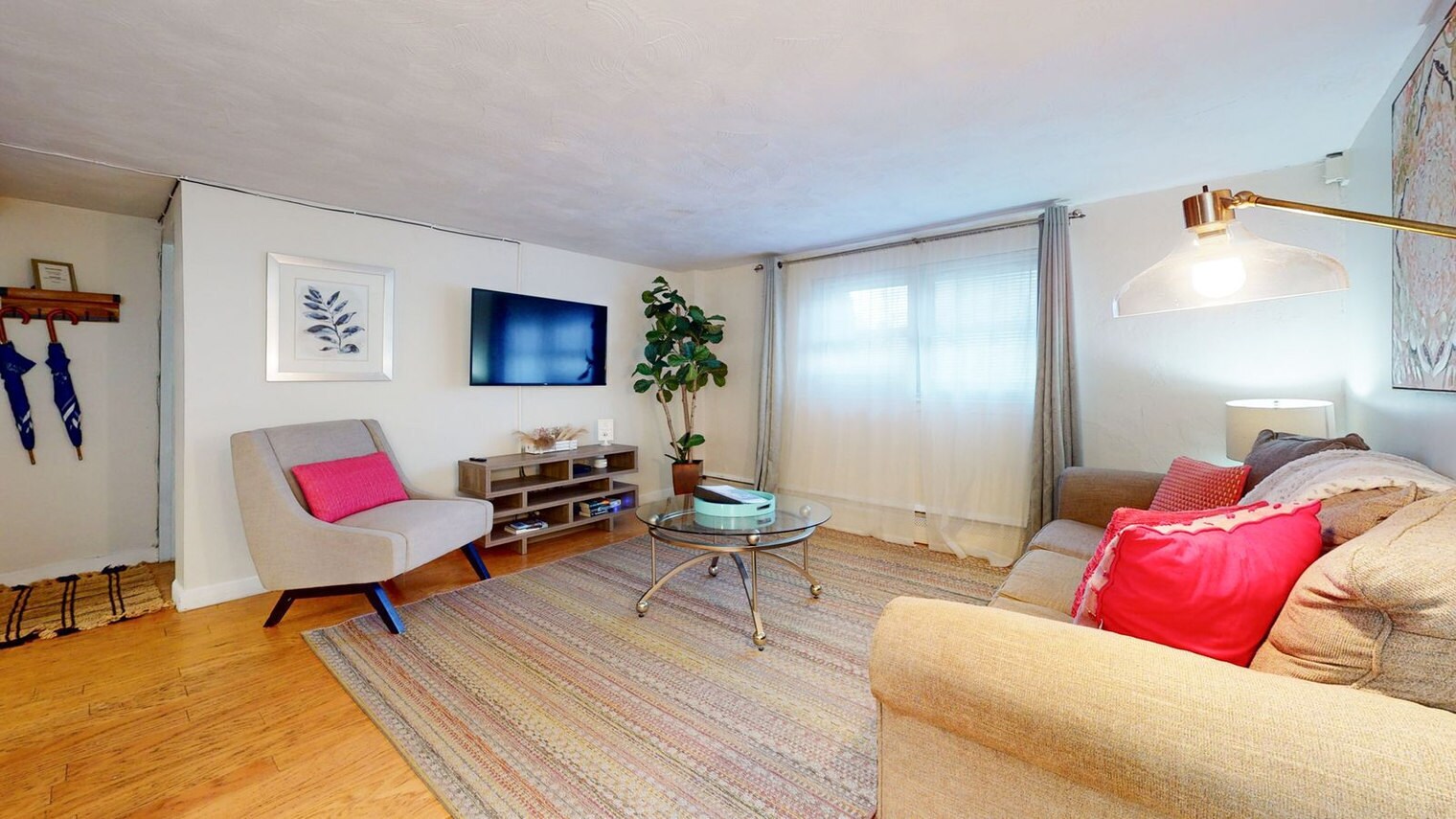 Building Photo - 79 Chestnut St