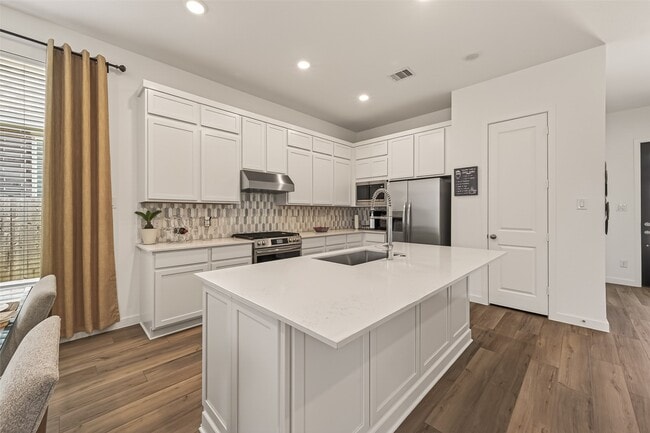 Building Photo - 26327 Yellow Sage Ln