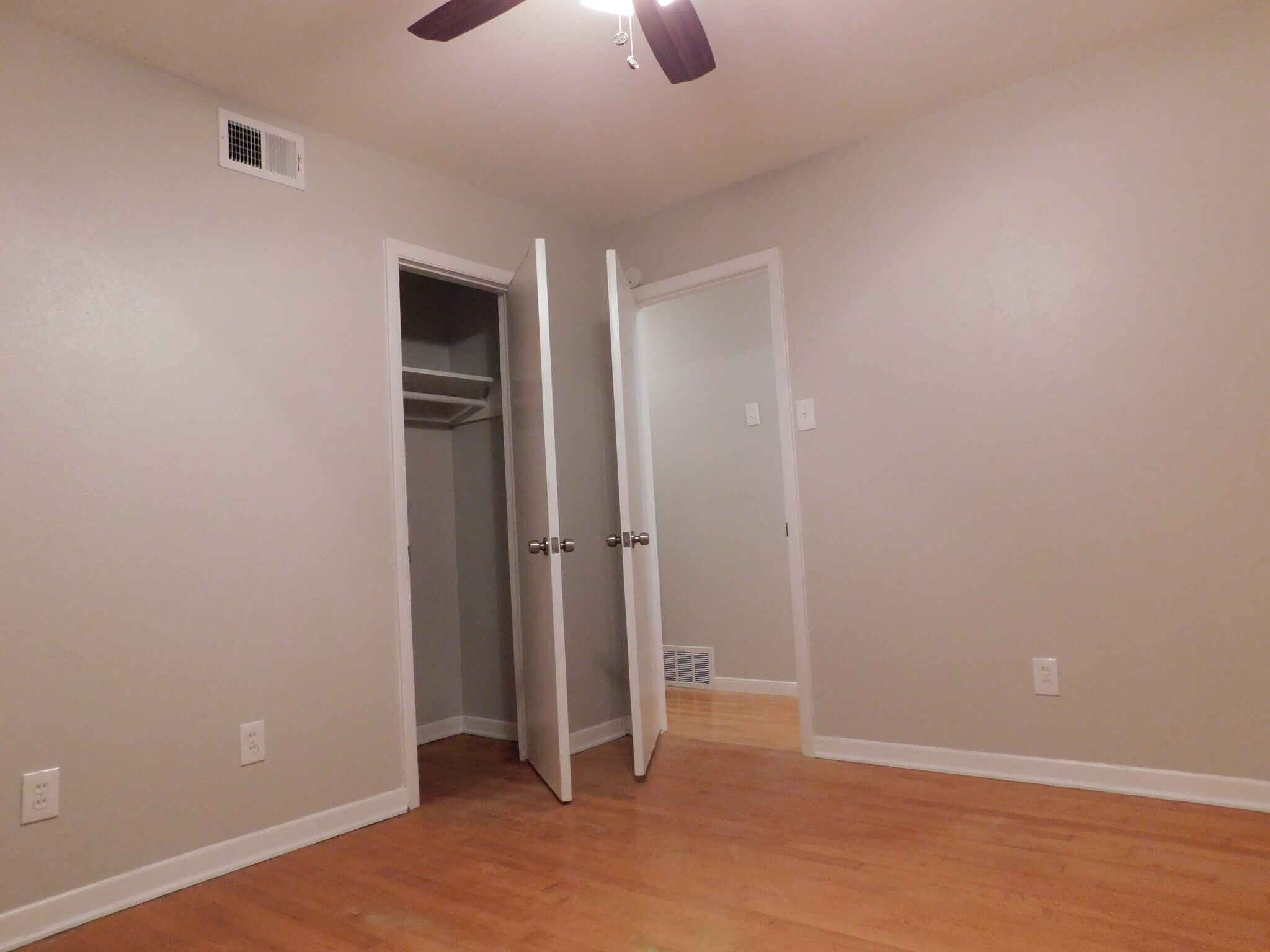 Building Photo - 2500 Morningside Dr