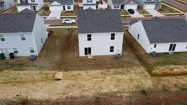 Building Photo - 1713 Nia Rd