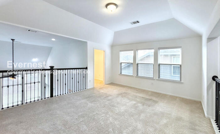 Building Photo - 4811 Sunset Park Ln