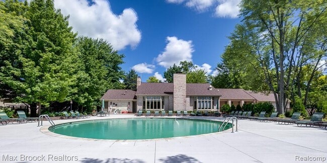 Building Photo - 1131 Timberview Trail