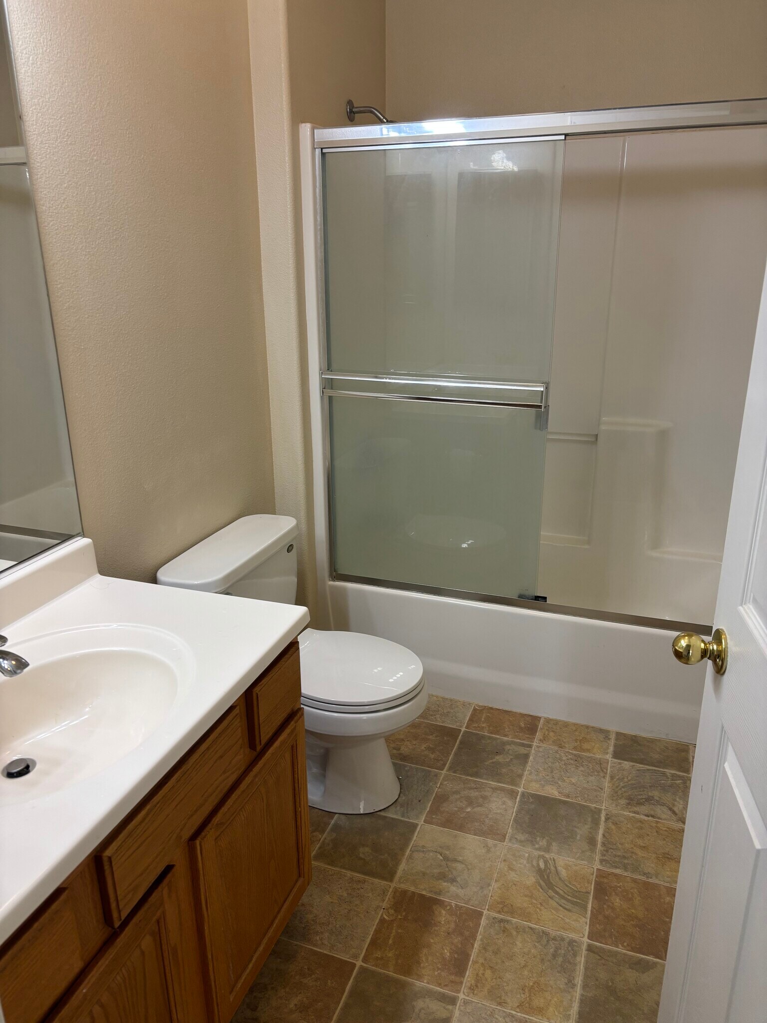 Building Photo - 748 Stubbs Rd