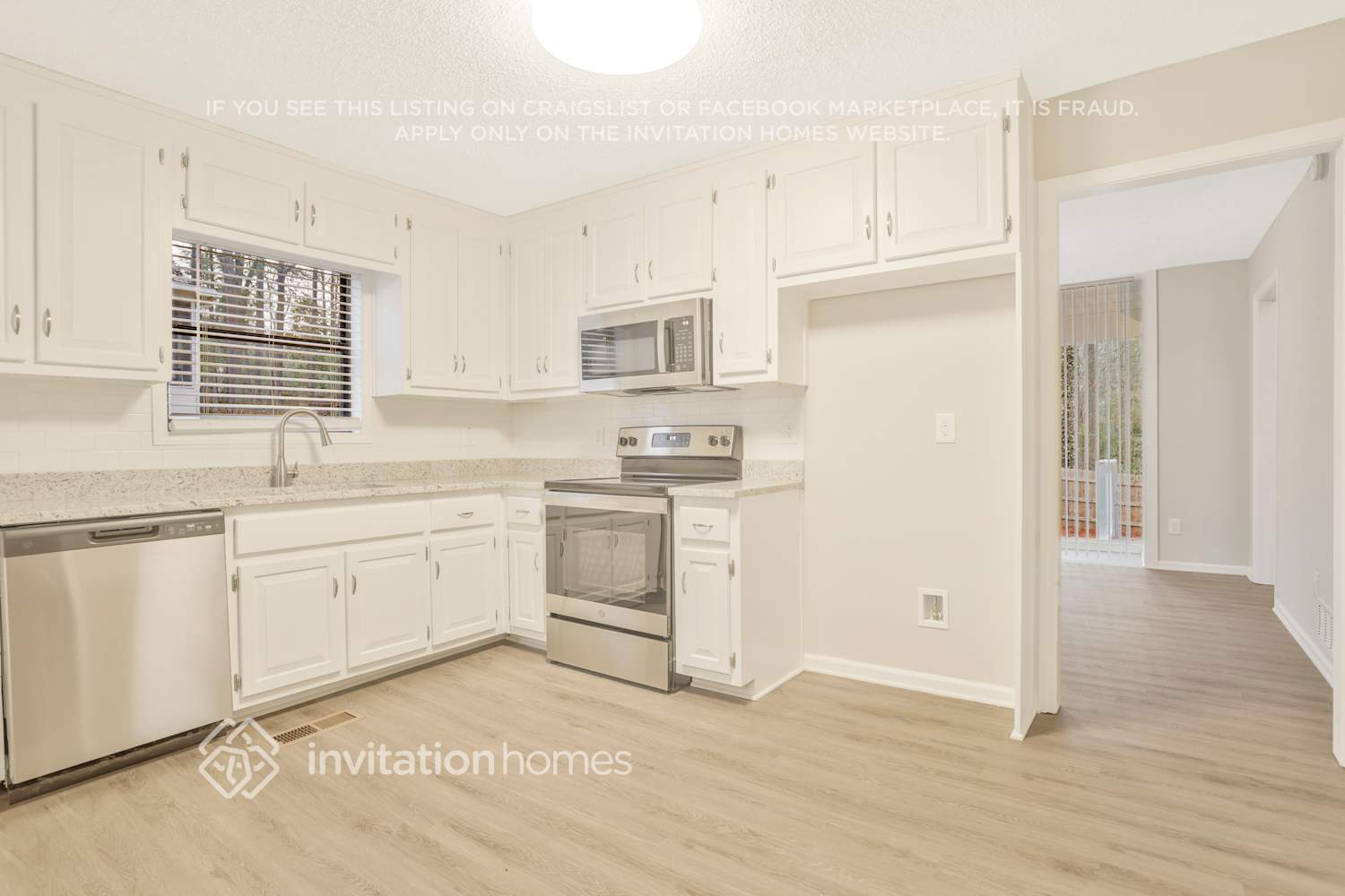 Building Photo - 310 Homestead Cir NW