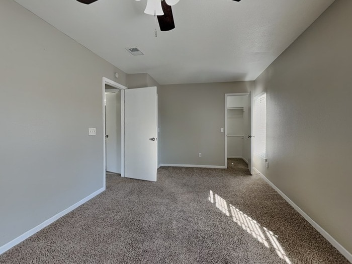 Building Photo - 5711 Wynberry Dr