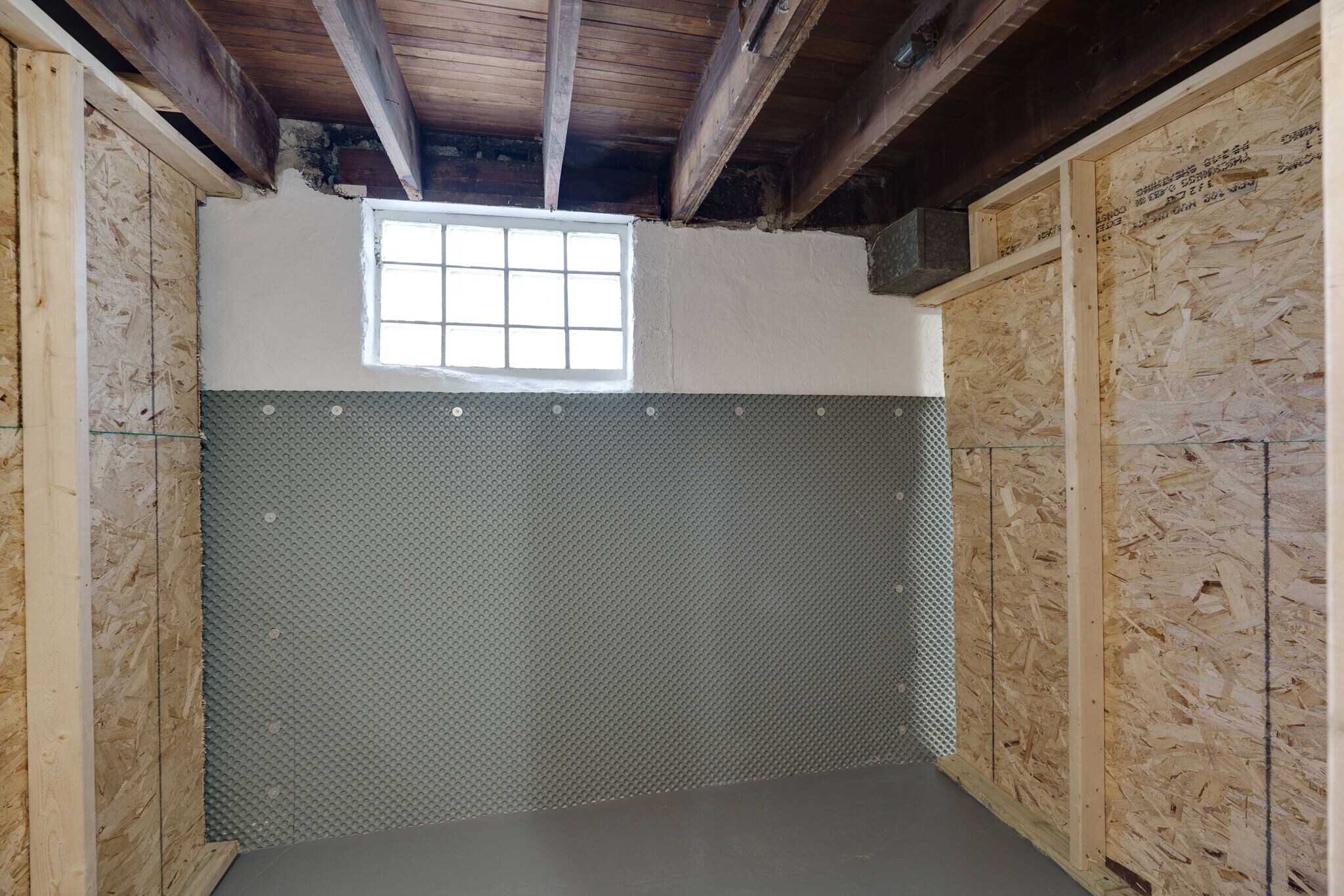 Building Photo - 1737 Lincoln Ave