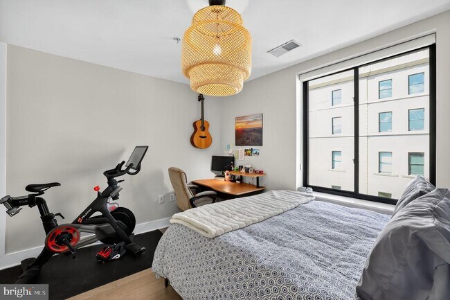 Building Photo - 1634 14th St NW