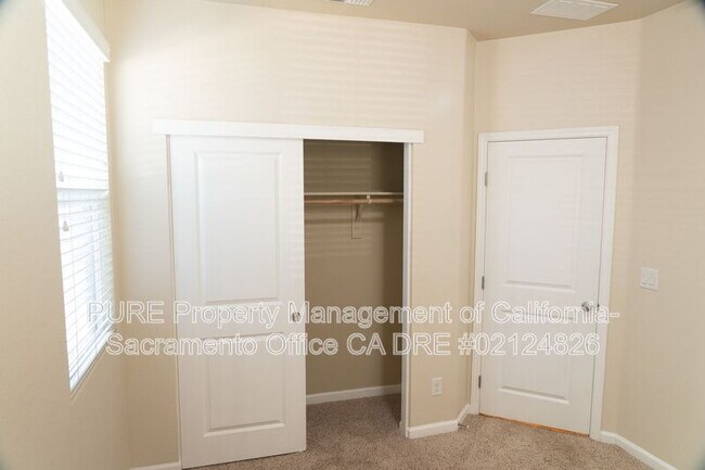 Building Photo - 5552 Celebration St