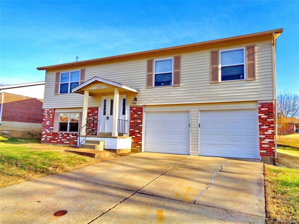 Building Photo - 2534 Millvalley Dr