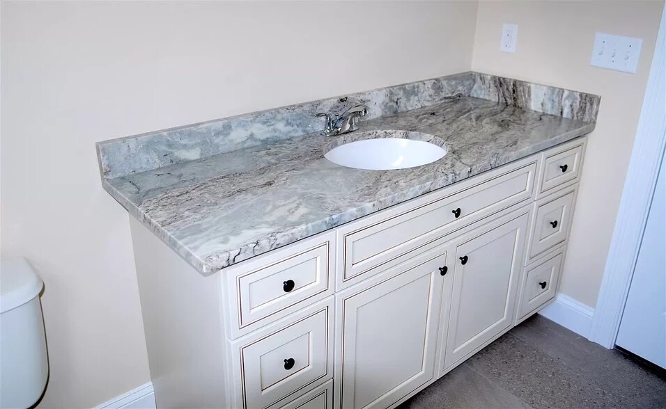 Guest Bathroom - 61 Webster St