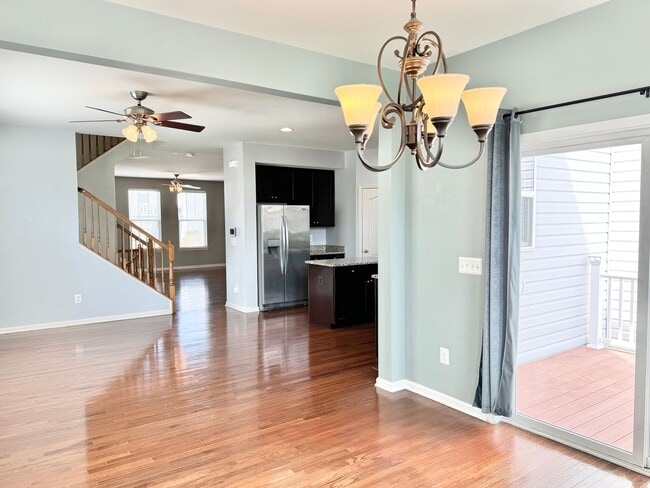 Building Photo - COLONIAL FORGE TOWNHOUSE - STAFFORD (END UNIT)