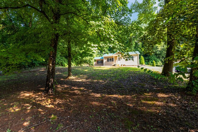 Building Photo - 4516 Sevierville Pike