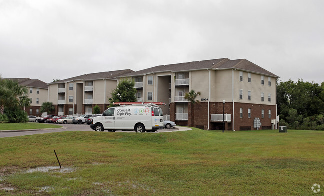 Building Photo - Osprey Place