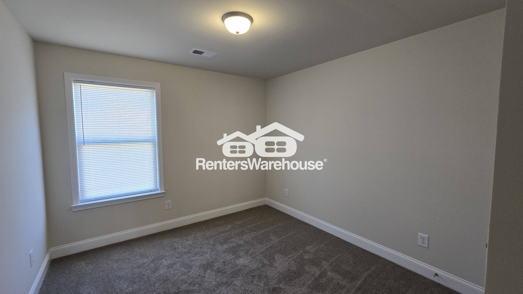 Building Photo - 1183 Sunny Valley Ln