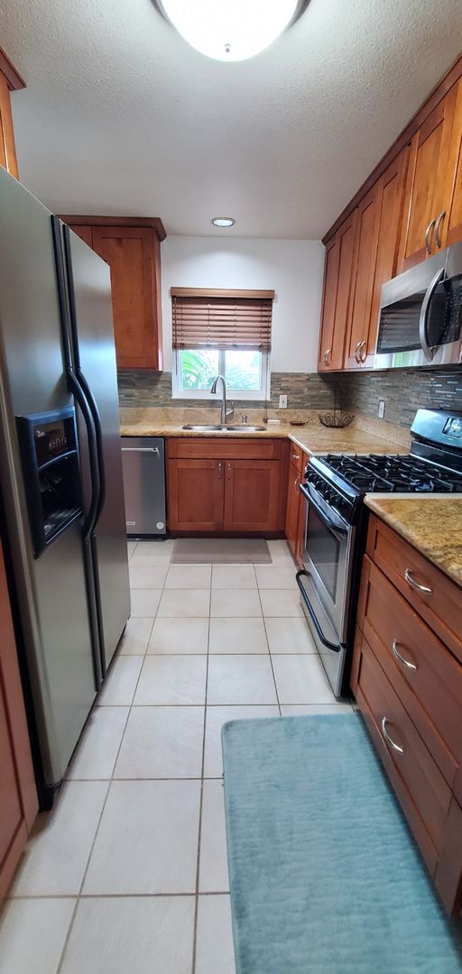 Building Photo - Gorgeous Fully Furnished Kekuilani Villas ...
