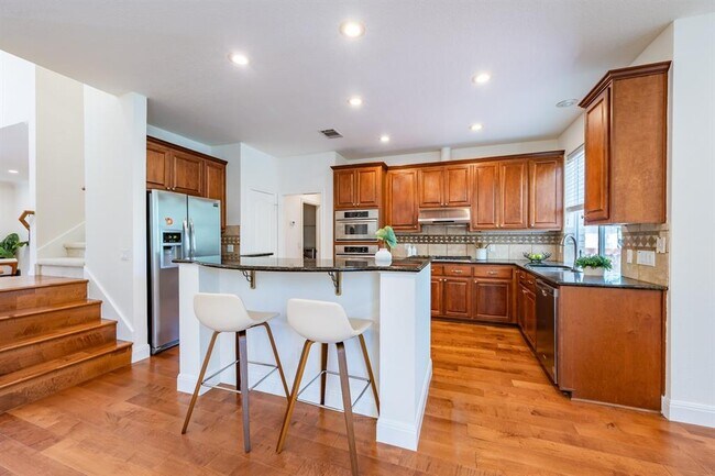 Building Photo - 7724 Yaupon Dr