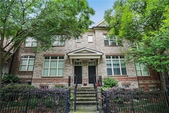 Building Photo - 1221 Lavista Rd NE