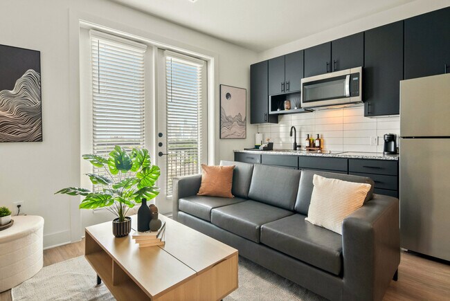 Building Photo - 4204 Greeley St