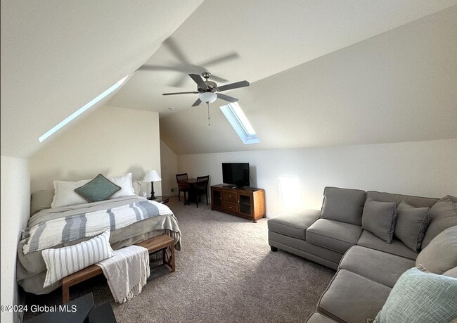 Building Photo - 41 Cornerstone Dr