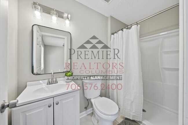 Building Photo - 6344 Newick Dr