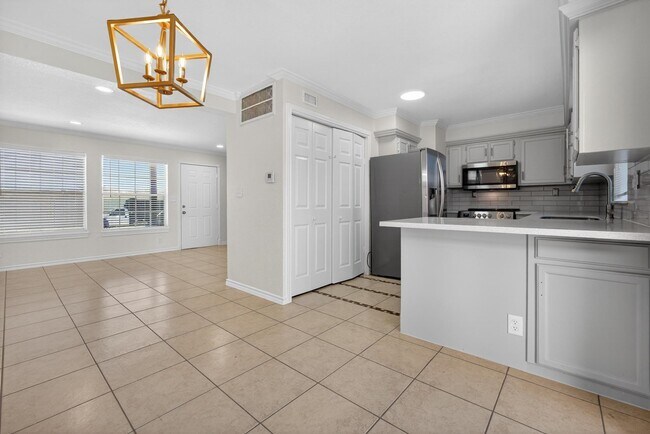 Building Photo - 1221 Cedar Post Ln