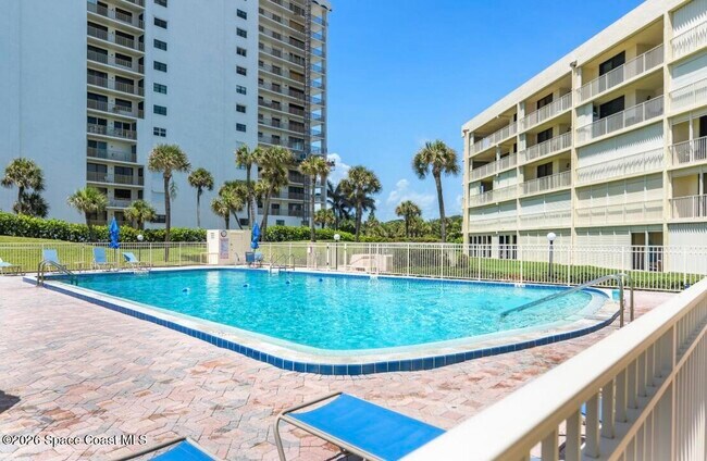 Building Photo - 840 N Atlantic Ave