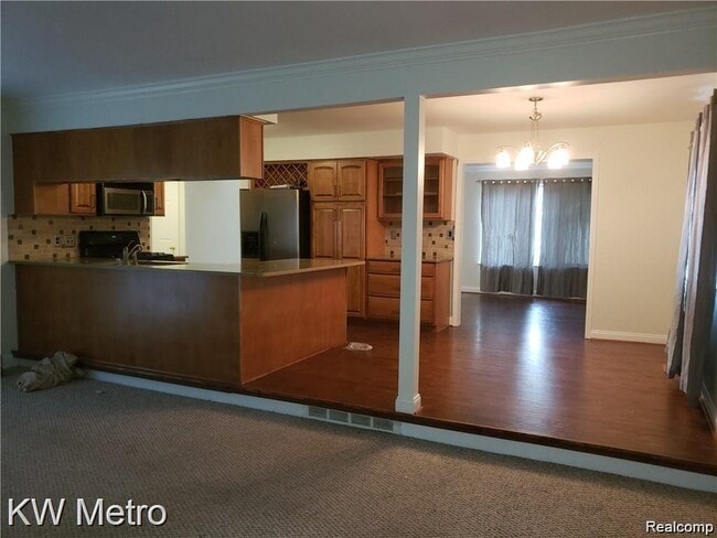 Building Photo - 5969 Slate Dr