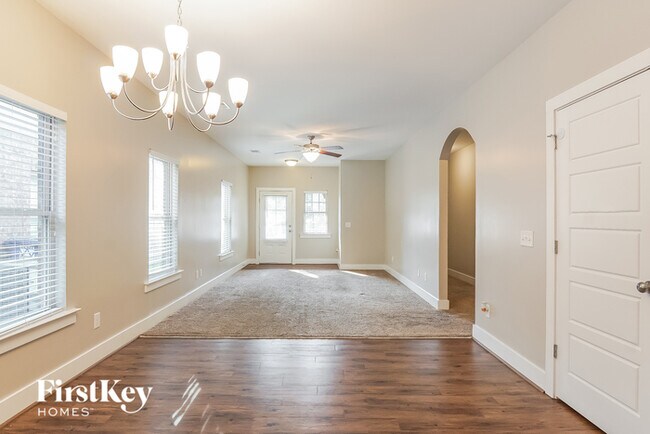 Building Photo - 5576 Park Side Rd