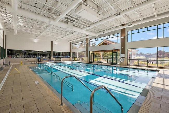 Building Photo - 9244 SE 128th St