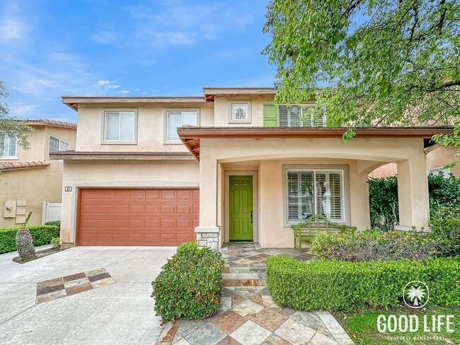 Building Photo - Price Reduced! Stunning Irvine 4BR Home – Private Yard & 2-Car Garage