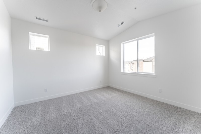Building Photo - 1424 N 3830 W