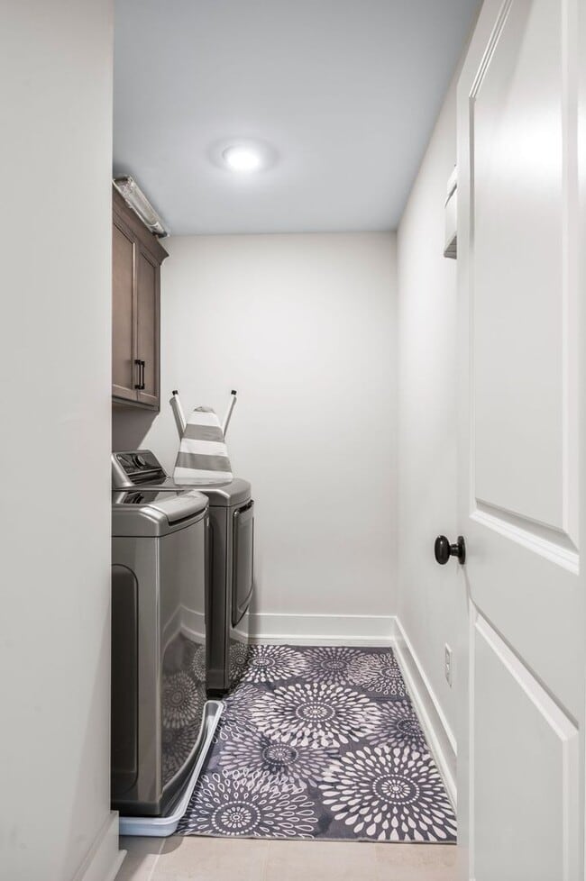 Building Photo - 4BR, 3.5BA home - Williamson County’s most desirable communities and areas