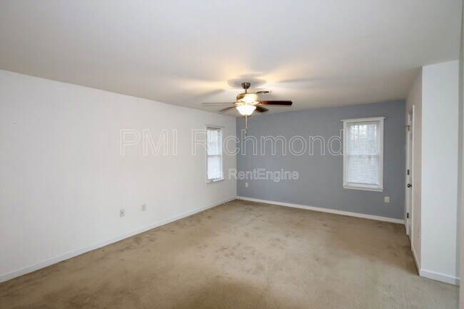 Building Photo - 15831 Haggis Dr