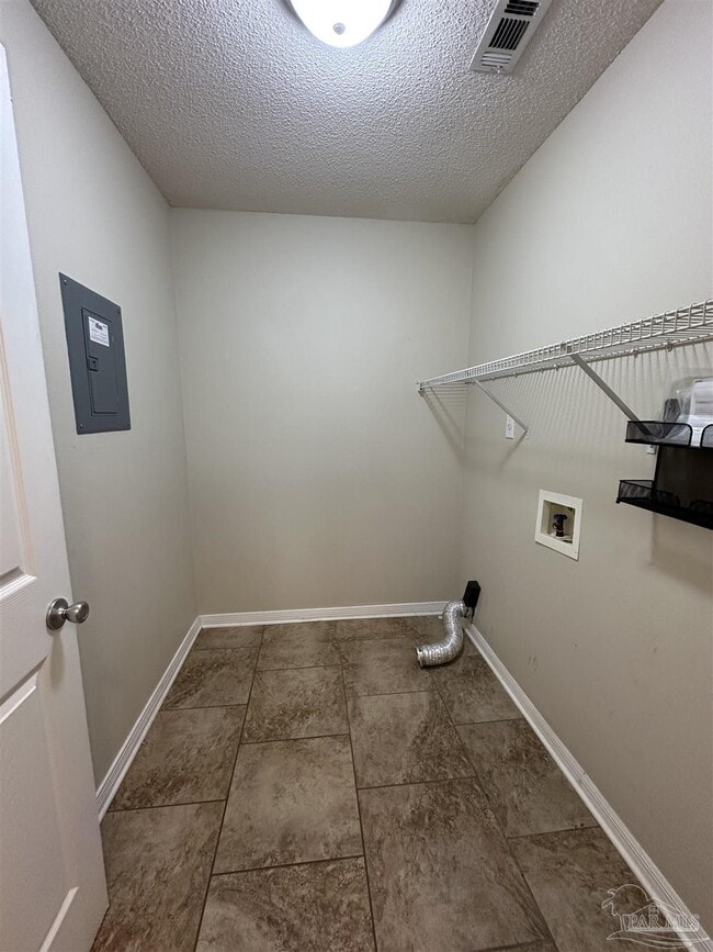 Building Photo - 1519 Oakleigh Ct