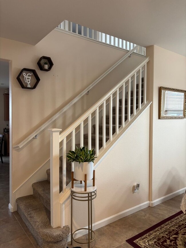 Building Photo - Pittsburg 4 bd, 2.5 ba charming home in excellent location!