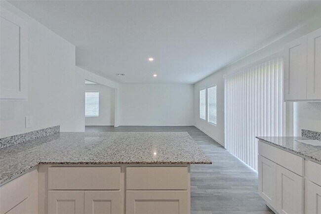 Building Photo - 4020 Garden Blvd