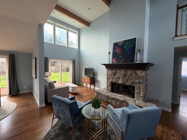 Building Photo - 160 Vintage Cir