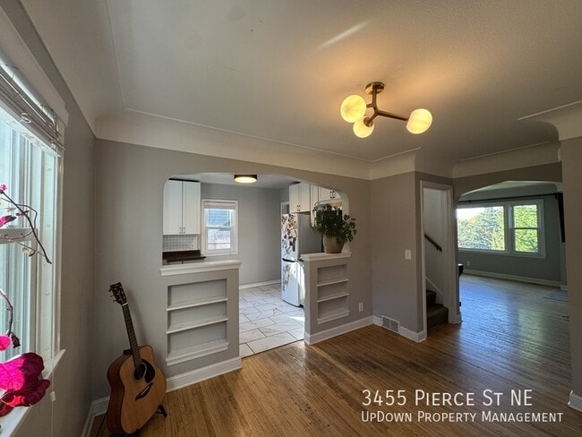 Building Photo - 3455 Pierce St NE