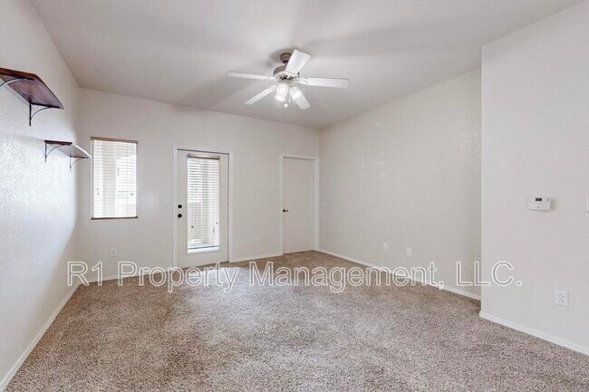 Building Photo - 6800 Vista Del Norte Dr NE