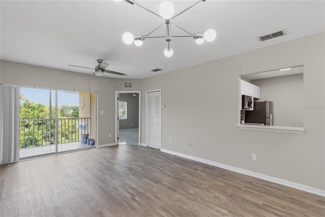 Building Photo - 522 Villa Del Sol Cir