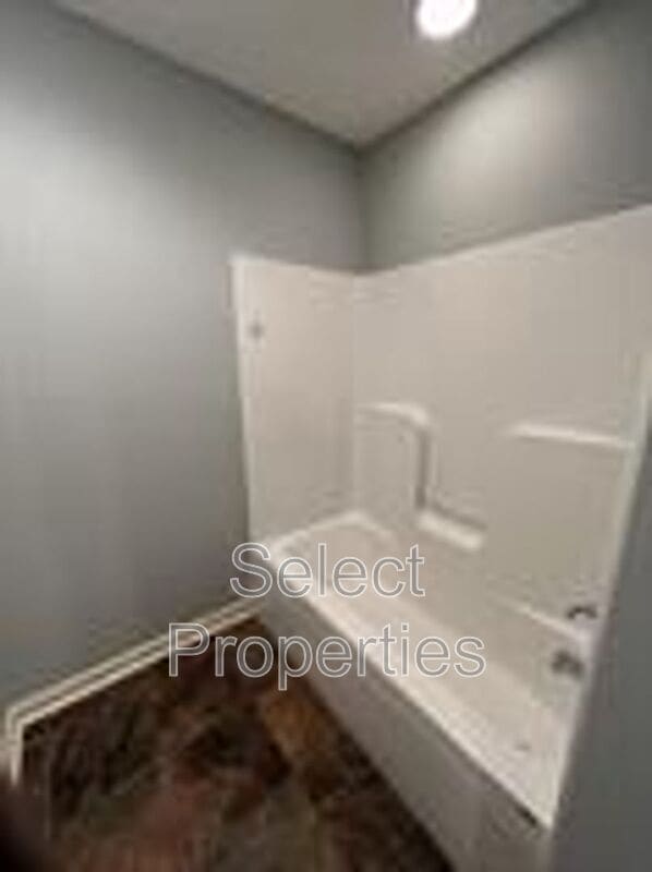 Building Photo - 201 County Rd 4063