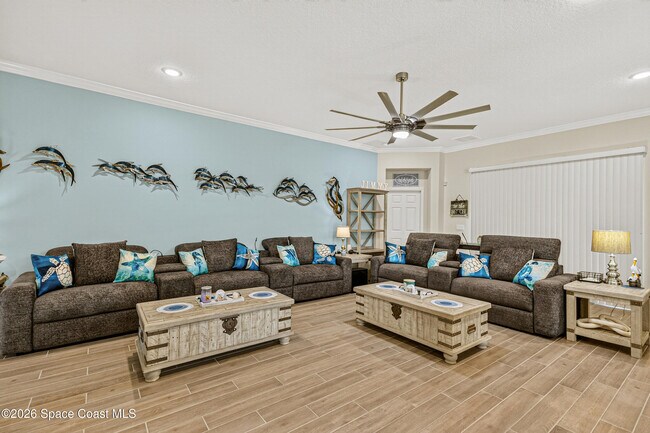 Building Photo - 6691 Cameo Dr