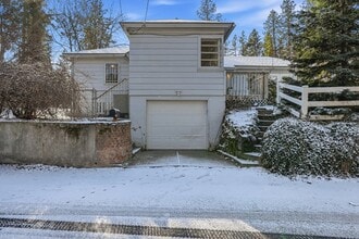 Building Photo - 1503 S SE Blvd