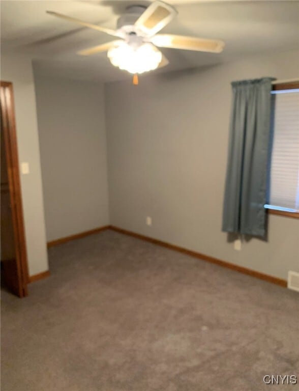 Building Photo - 135 Button Ln